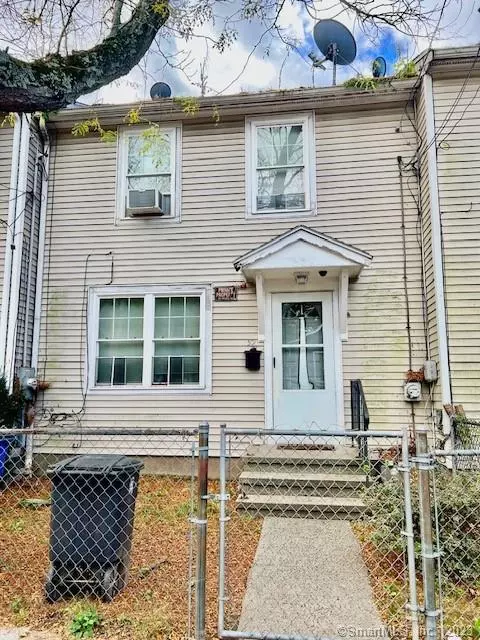 52 Arch St, New Haven, CT 06519