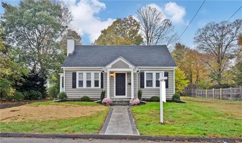 83 Anderson Ave, Bristol, CT 06010