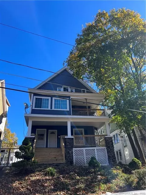 75 Idylwood Ave, Waterbury, CT 06705