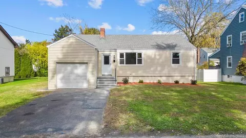 208 Keeler Ave, Bridgeport, CT 06606
