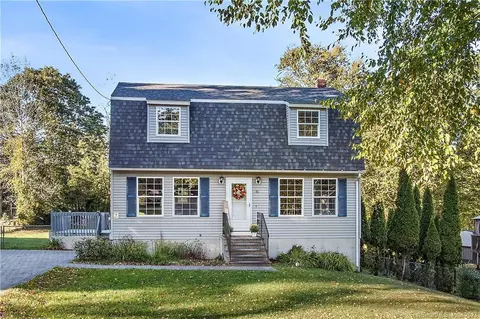 80 Derry Hill Rd, Montville, CT 06382