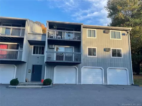 82 Buddington Rd #2, Groton, CT 06340
