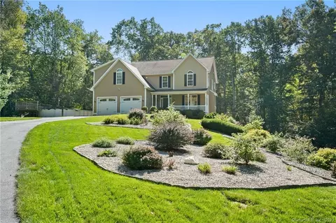 24 Sandy Hollow Rd, Ledyard, CT 06339