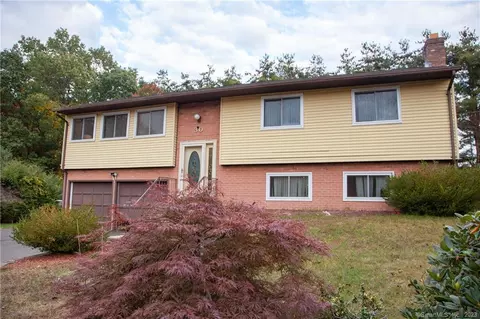 30 Prasser Dr, East Hartford, CT 06118