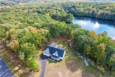 195 N Pond Way, Colchester, CT 06415