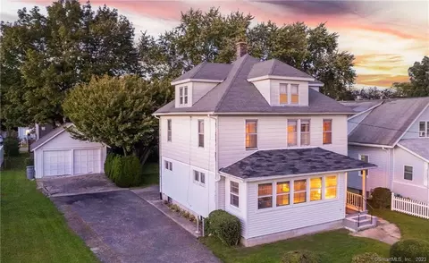 2325 Neptune Ave, Norwalk, CT 06854