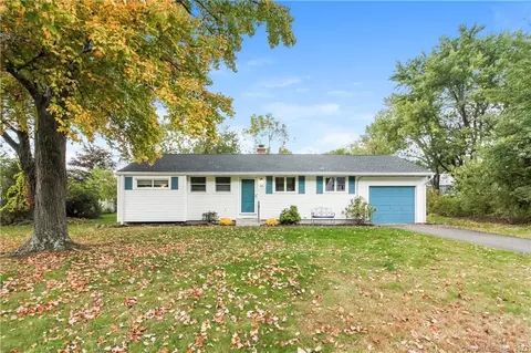 45 Hayes Rd, Tariffville, CT 06081