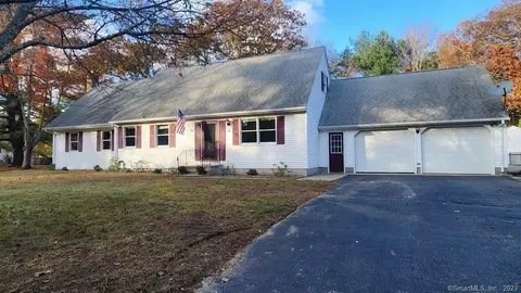 20 King St, Killingly, CT 06239