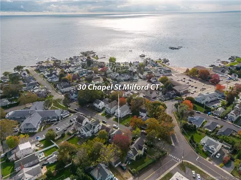 30 Chapel St, Milford, CT 06460