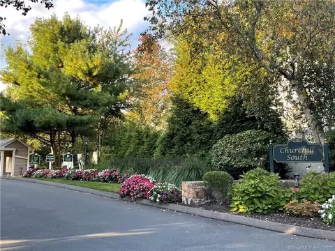 223 Algonquin Trl #223, Trumbull, CT 06611