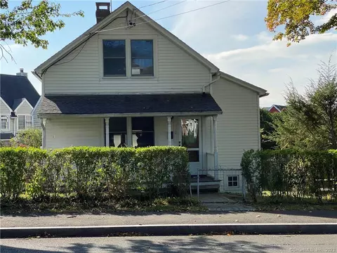 134 Byram Rd, Greenwich, CT 06830