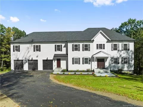 241 Country Ln, Glastonbury, CT 06073