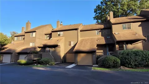 900 Mix Ave #35, Hamden, CT 06514