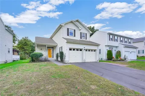5 Pepper Bush Ln, Newington, CT 06111