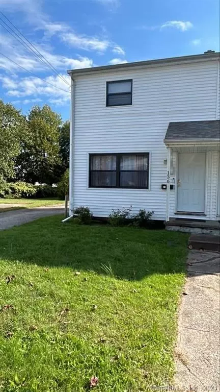 136 Larkin Ct, Stratford, CT 06615