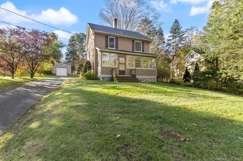 75 Main St, Middlefield, CT 06455