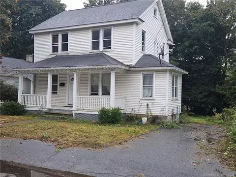 12 Courtland Ave, Waterbury, CT 06705