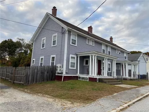 38 Aldrich Ave, Moosup, CT 06354