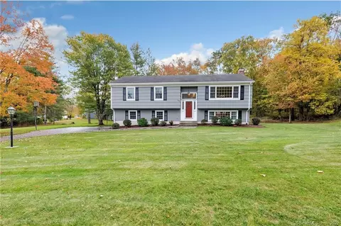 98 Camelot Dr, Monroe, CT 06468