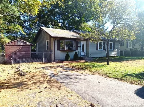 159 Camp St, Meriden, CT 06451