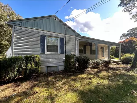 325 Gallup Hill Rd, Ledyard, CT 06339