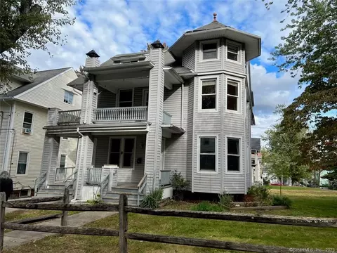 2 Tremont St, Hartford, CT 06105