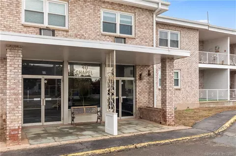40 Chapel St #101, Milford, CT 06460
