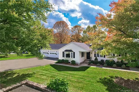 319 Thomaston Rd #18, Watertown, CT 06795