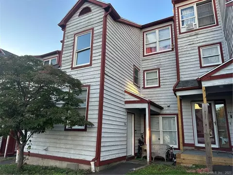 1425 Quinnipiac Ave #306, New Haven, CT 06513