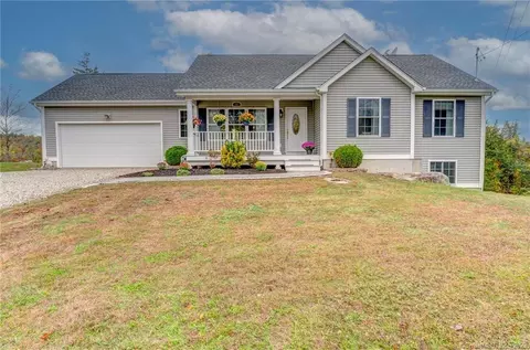 45 Szegda Rd, Columbia, CT 06237