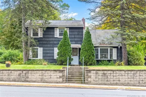 54 King St, Bristol, CT 06010