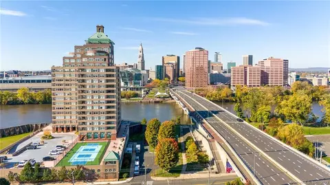 235 E River Dr #801, East Hartford, CT 06108