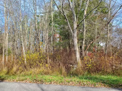 brynmoor court #WL 556, Goshen, CT 06756