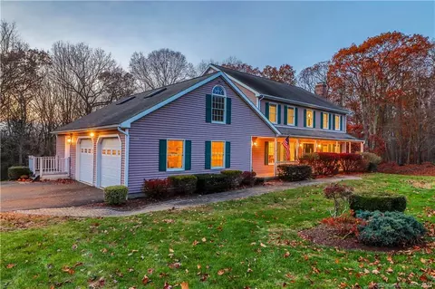 13 Rajcula Farm Rd, Brookfield, CT 06804