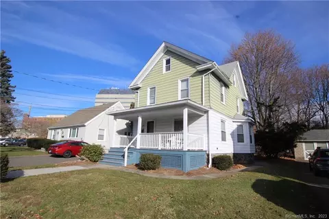 15 Crane St, Danbury, CT 06810