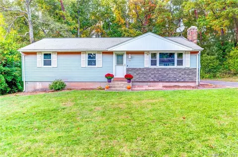 151 Foley Dr, Southington, CT 06489