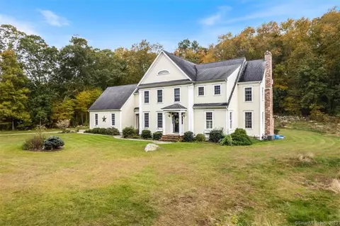 179 Flanders Rd, Stonington, CT 06378