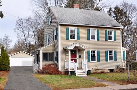 30 Capen St, Windsor, CT 06095