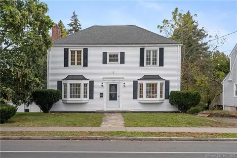 149 W Center St, Manchester, CT 06040