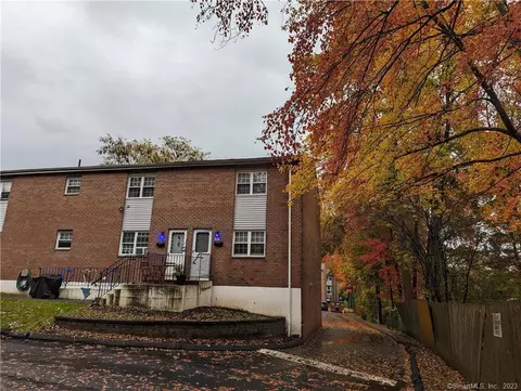 34 Beths Ave #41, Bristol, CT 06010