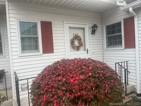 448 Cricket Cir #448, Vernon, CT 06066