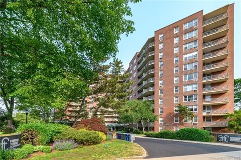 71 Strawberry Hill Ave #614, Stamford, CT 06902
