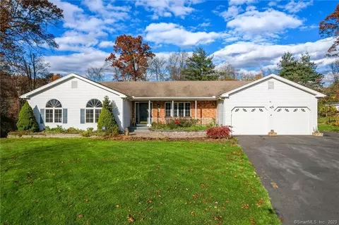 24 Callahan Ln, East Hartford, CT 06118