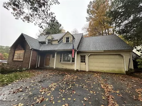 214 Cedar Ln, Torrington, CT 06790
