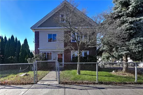 403 Wayne St, Bridgeport, CT 06606