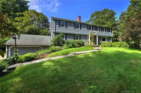 22 Flat Swamp Rd, Newtown, CT 06470