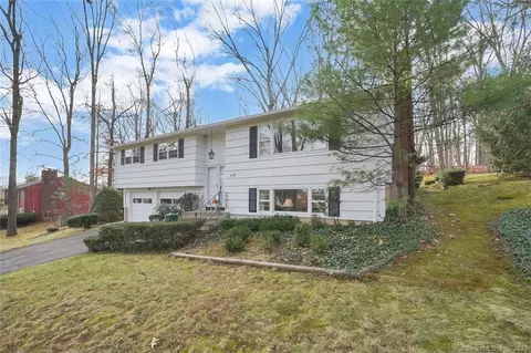 115 Gray Rd, South Windsor, CT 06074