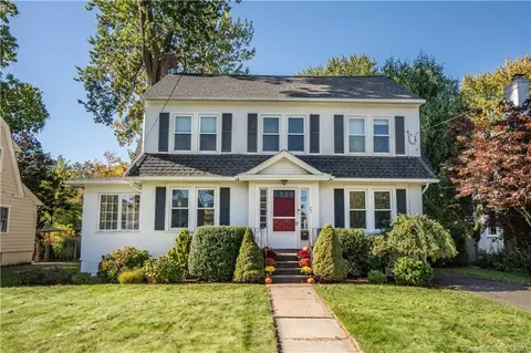 27 Westfield Rd, West Hartford, CT 06119