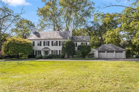 60 Midwood Rd, Greenwich, CT 06830