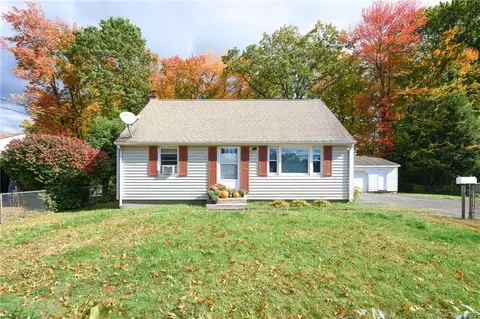 29 Steele Rd, Enfield, CT 06082